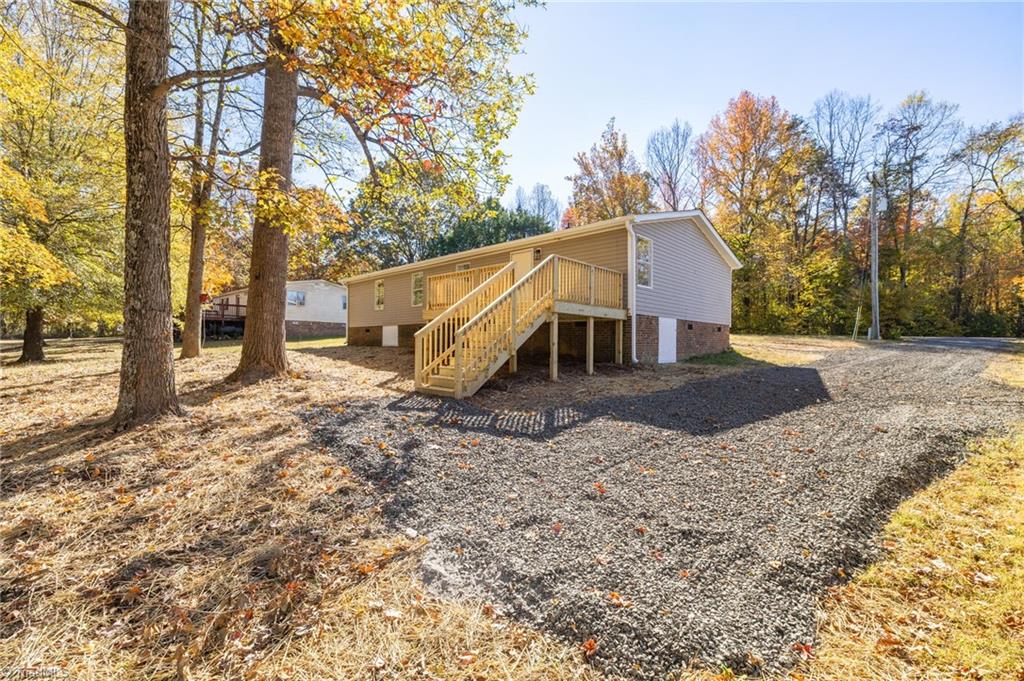 215 Mosley Loop Madison, NC 27025 - Photo 25 of 28 Gallery Image 25