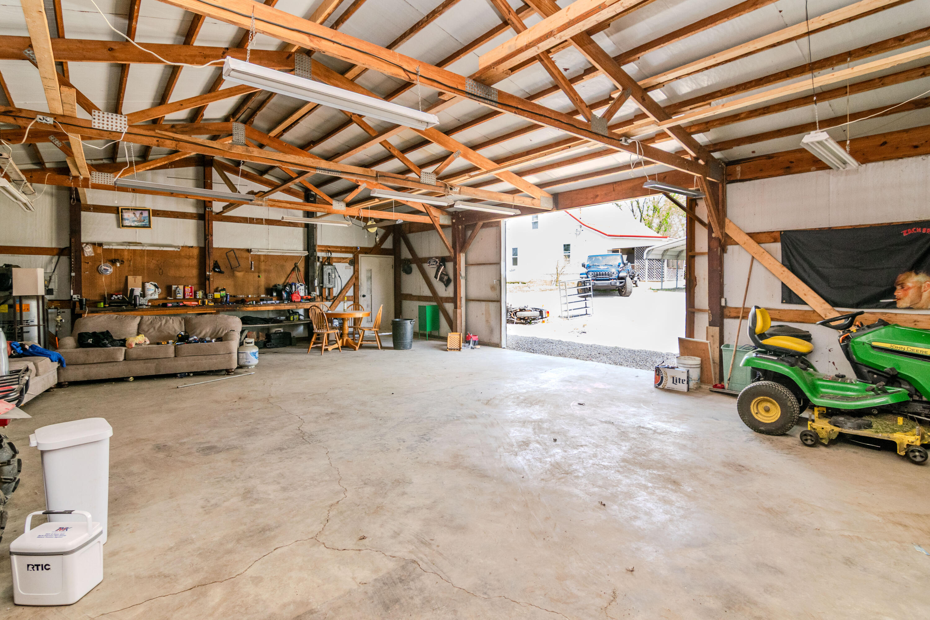 1081 Johnson Road Lawrenceburg, KY 40342 - Photo 12 of 55 1081Johnson-0106