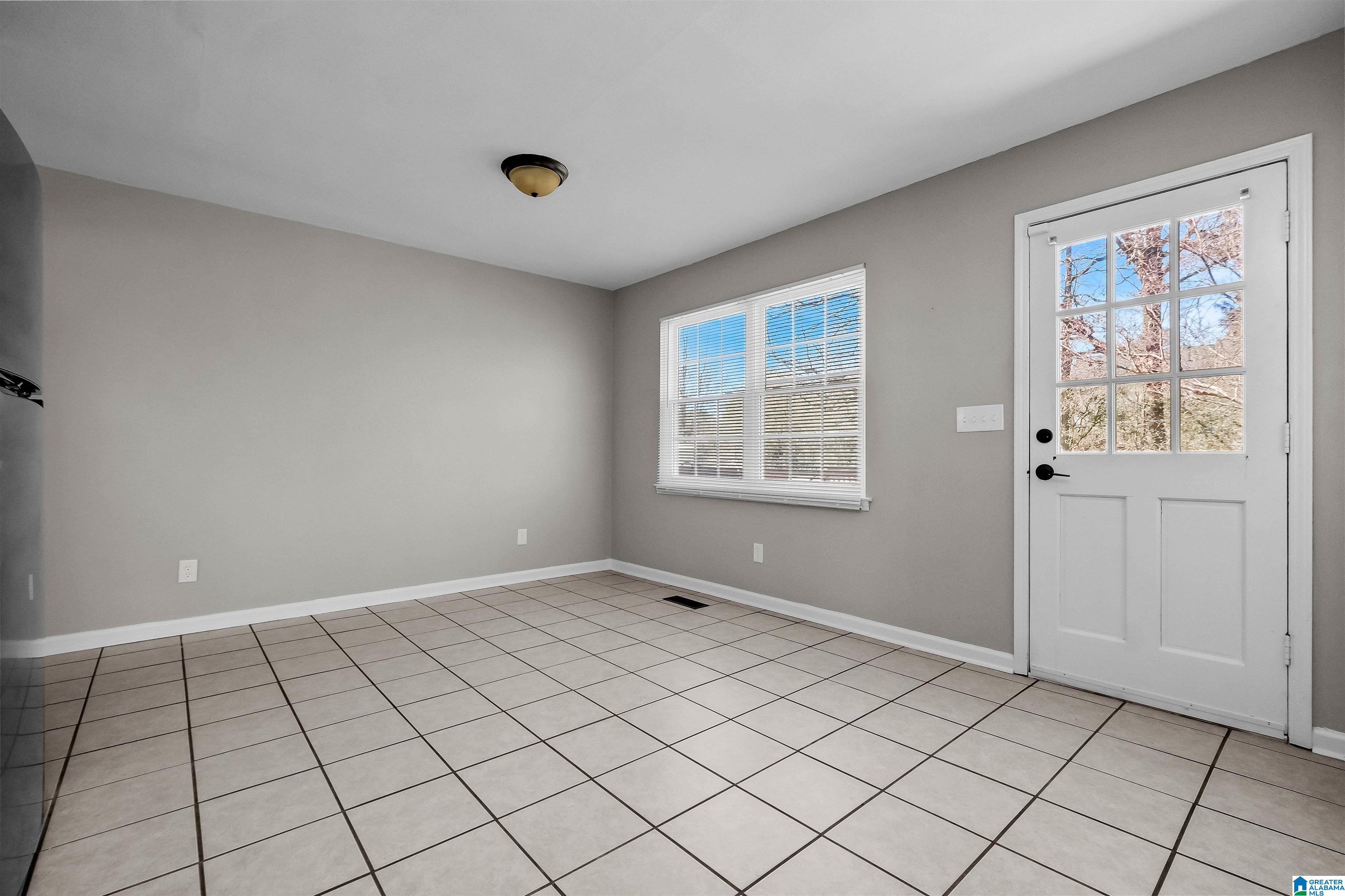 2136 Brewster Road Birmingham, AL 35235 - Photo 16 of 40