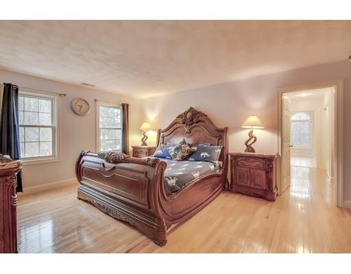 4 Liberty Road Bedford, MA 01730 - Photo 16 of 30 Gallery Image 16