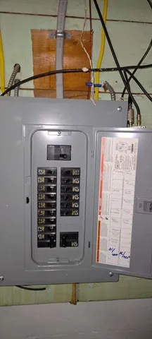 $489,900 | 27 Suffolk Avenue, Dartmouth, MA 02747