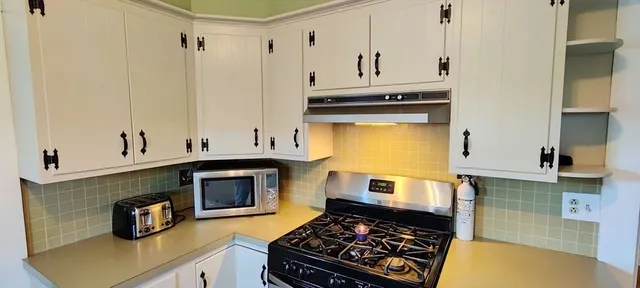 $489,900 | 27 Suffolk Avenue, Dartmouth, MA 02747