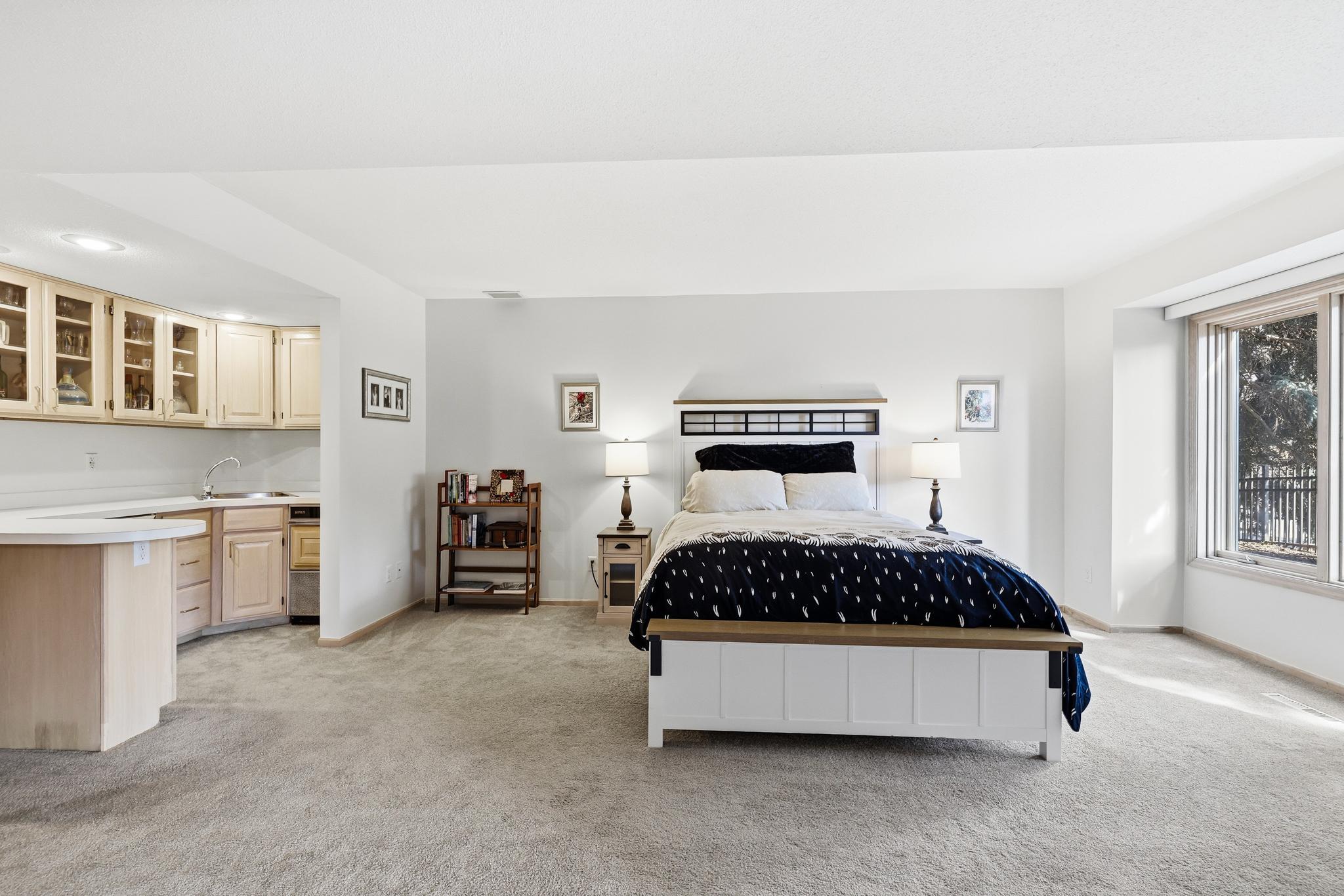 7096 Cahill Road Edina, MN 55439 - Photo 31 of 47 Gallery Image 31