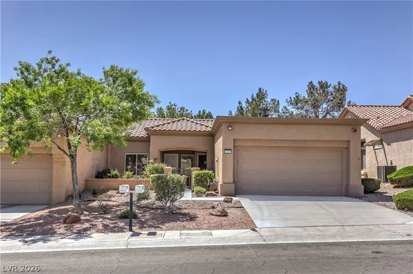 $2,050 | 9929 Hemet Drive, Las Vegas, NV 89134