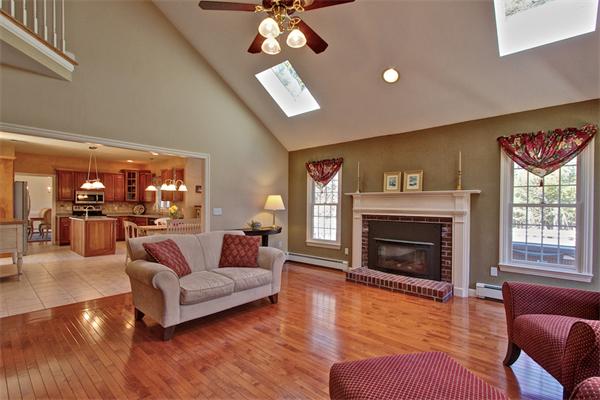 15 Goss Pond Road Upton, MA 01568 - Photo 12 of 30