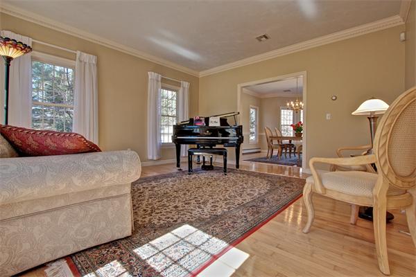 15 Goss Pond Road Upton, MA 01568 - Photo 17 of 30