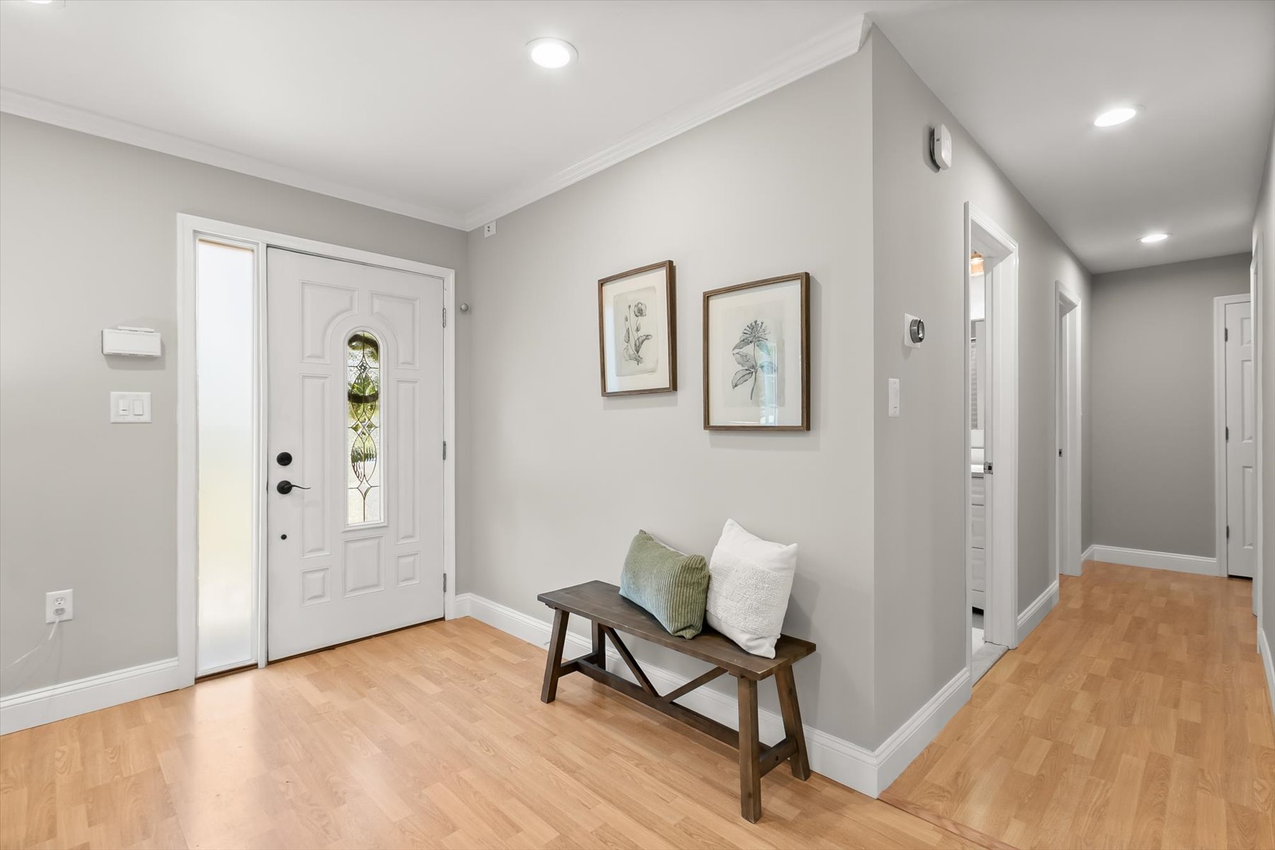 12405 Lime Kiln Road Fulton, MD 20759 - Photo 4 of 50 Front Entry and Hallway