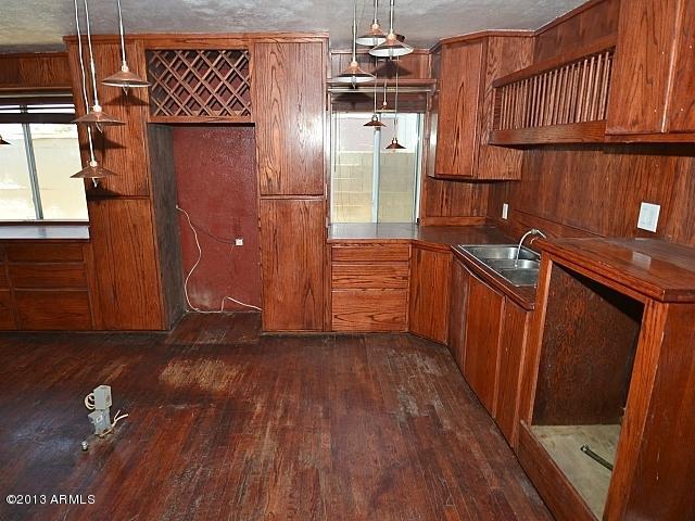 3008 West Cactus Road Phoenix, AZ 85029 - Photo 47 of 107 023-199321-kitchen-3