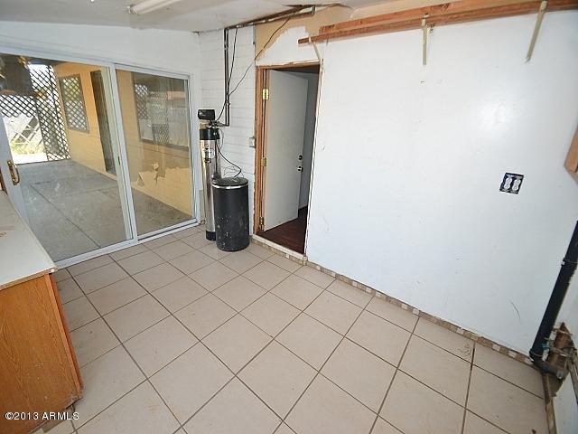 3008 West Cactus Road Phoenix, AZ 85029 - Photo 53 of 107 023-199321-laundry-room-b