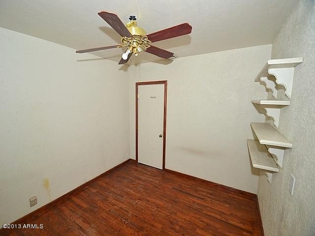 3008 West Cactus Road Phoenix, AZ 85029 - Photo 74 of 107 023-199321-bedroom-3-b