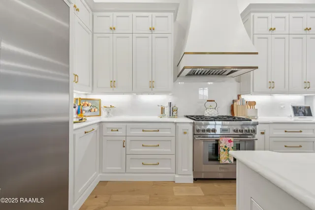 $699,000 | 339 Bozeman Trail, Scott, LA 70583