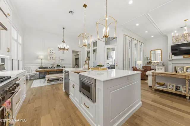 $699,000 | 339 Bozeman Trail, Scott, LA 70583