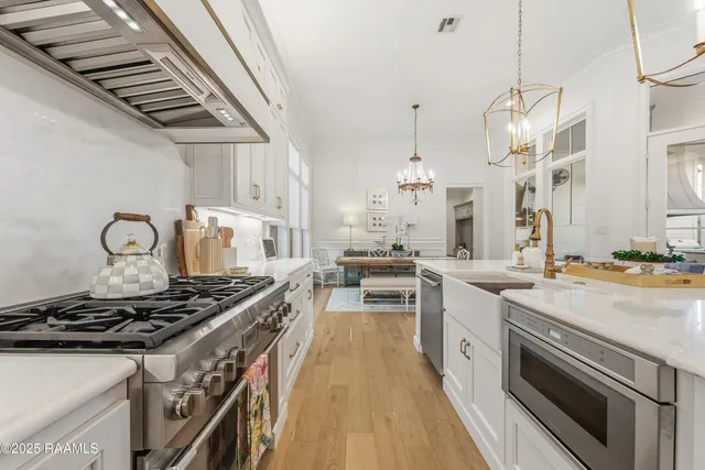 $699,000 | 339 Bozeman Trail, Scott, LA 70583