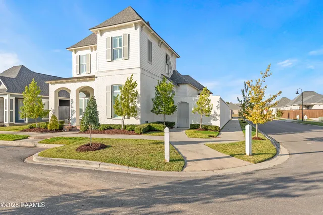 $699,000 | 339 Bozeman Trail, Scott, LA 70583