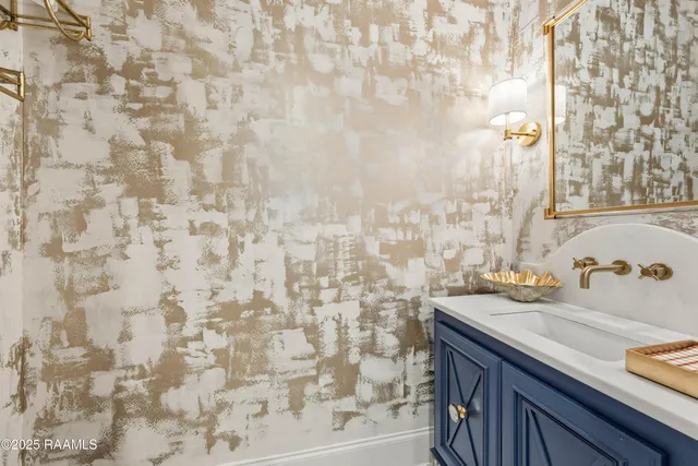 $699,000 | 339 Bozeman Trail, Scott, LA 70583