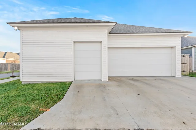 $699,000 | 339 Bozeman Trail, Scott, LA 70583