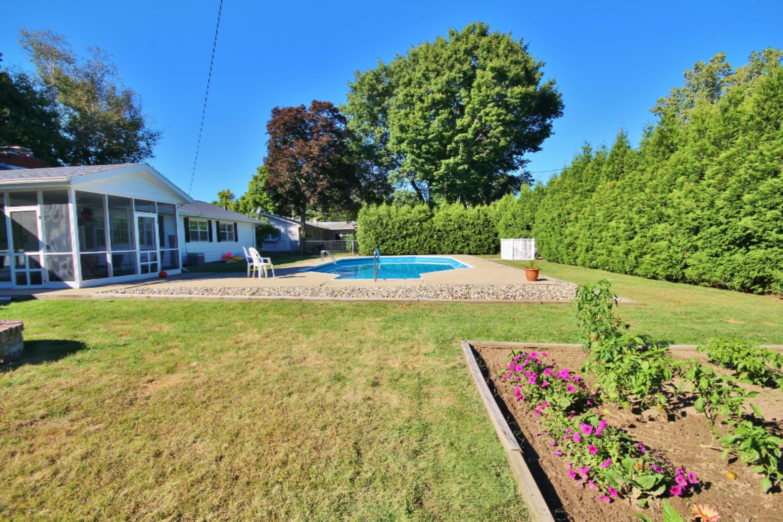 905 Pine Street Three Rivers, MI 49093 - Photo 15 of 56 IMG_2915