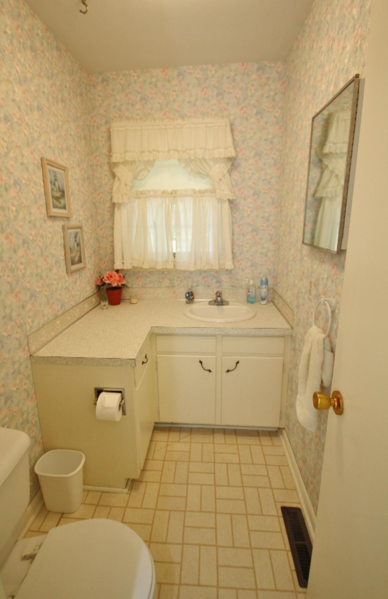 905 Pine Street Three Rivers, MI 49093 - Photo 26 of 56 IMG_2765
