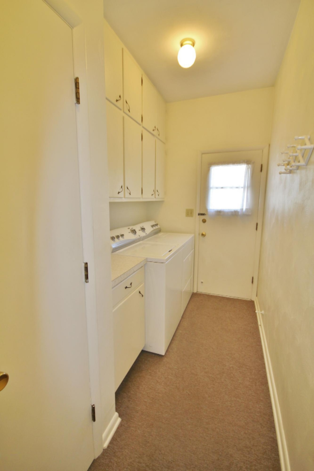 905 Pine Street Three Rivers, MI 49093 - Photo 27 of 56 IMG_2767