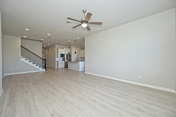 $2,800 | 469 Coyote Crk Way, Kyle, TX 78640