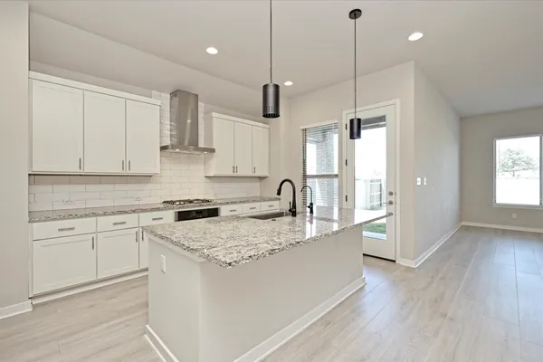 $2,800 | 469 Coyote Crk Way, Kyle, TX 78640