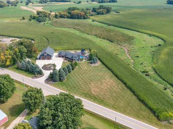 $989,900 | 7491 County Road 37 Northwest, Maple Lake, MN 55358