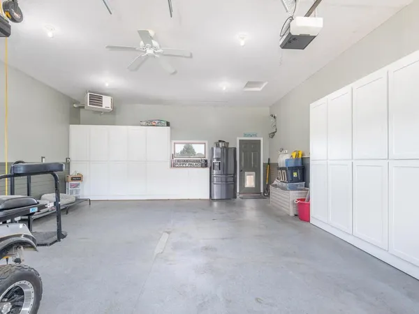 $989,900 | 7491 County Road 37 Northwest, Maple Lake, MN 55358