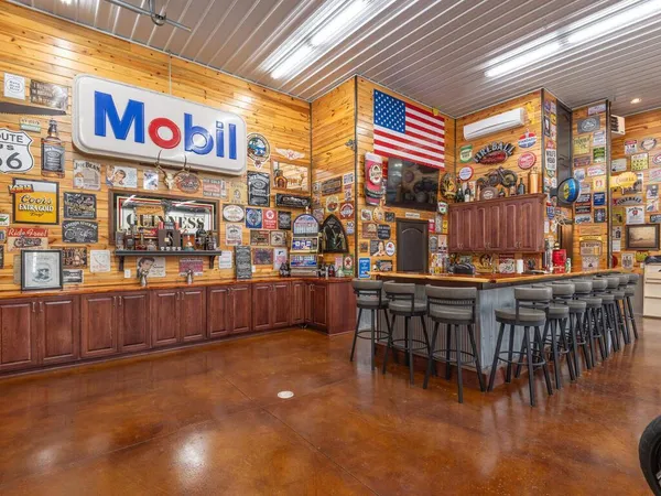 $989,900 | 7491 County Road 37 Northwest, Maple Lake, MN 55358