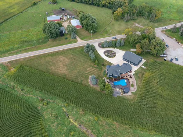 $989,900 | 7491 County Road 37 Northwest, Maple Lake, MN 55358