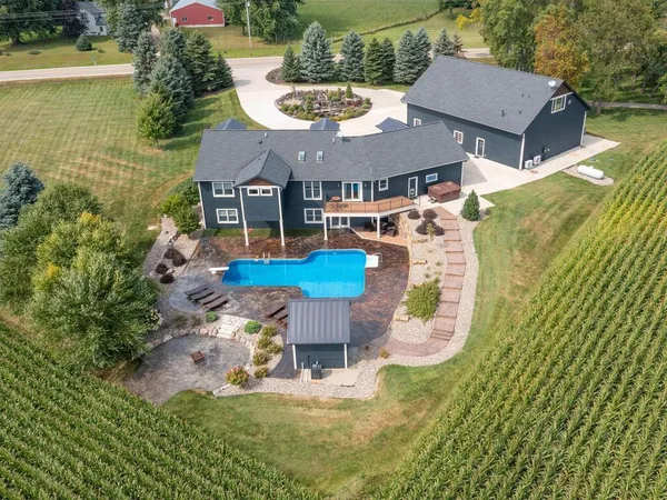 $989,900 | 7491 County Road 37 Northwest, Maple Lake, MN 55358