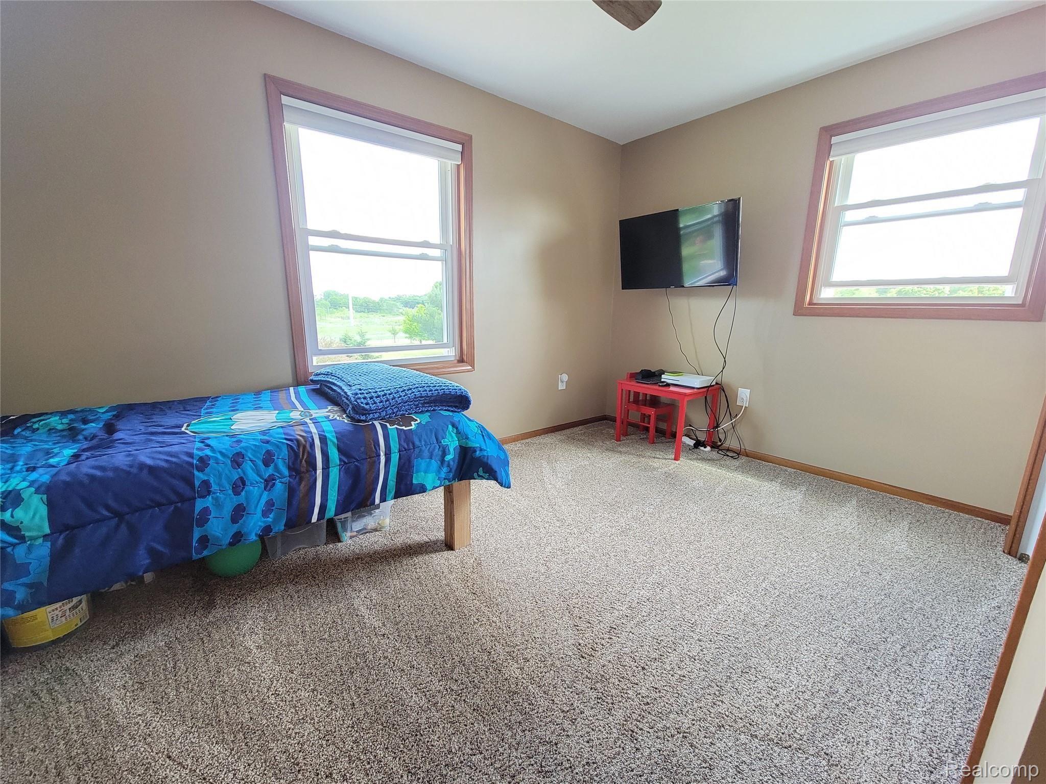 6200 Pingree Road Howell, MI 48843 - Photo 11 of 22 11Bedroom.jpg