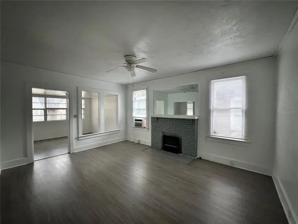 $1,995 | 716 Northwest 2nd Avenue, Gainesville, FL 32601
