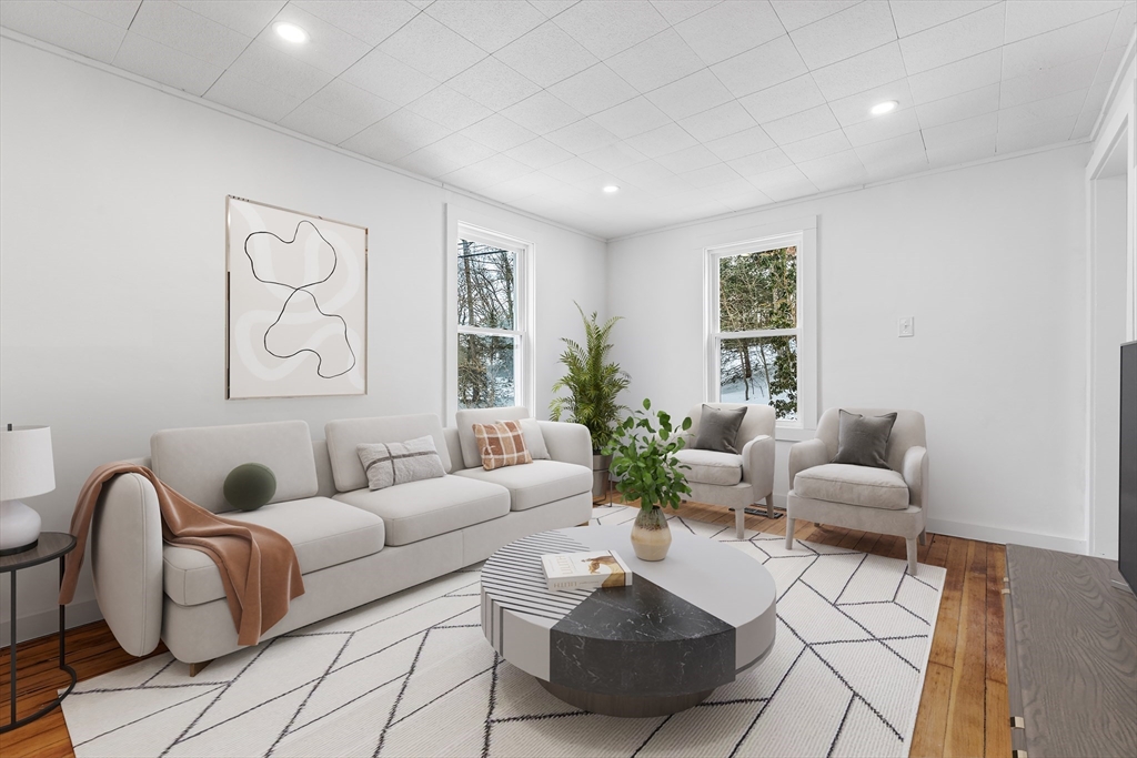 597 Mendon Road Northbridge, MA 01534 - Photo 6 of 13