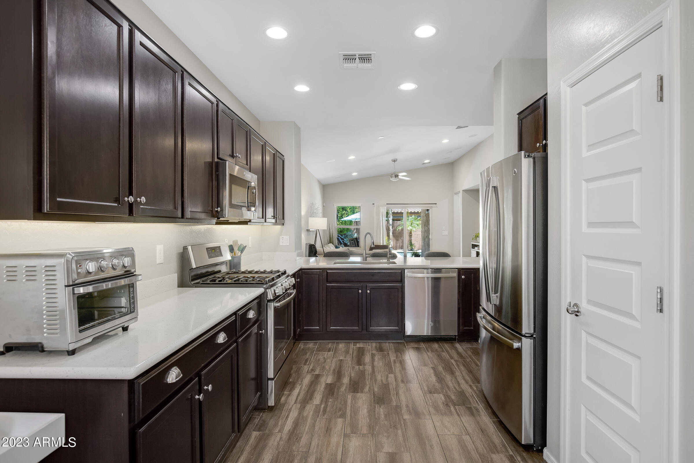 2646 East Mews Road Gilbert, AZ 85298 - Photo 13 of 52 Dark Cappuccino Cabinets