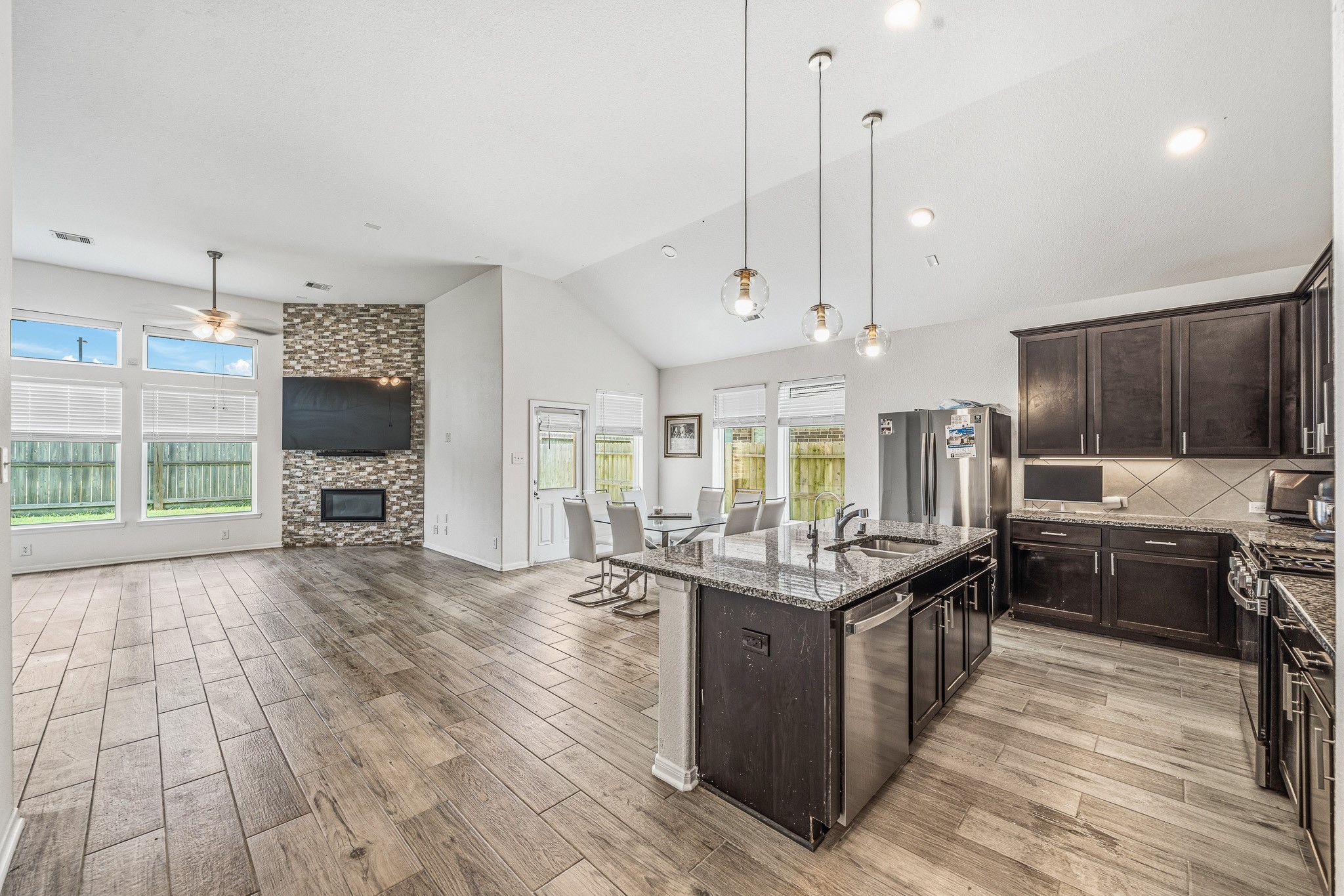 5819 Northern Rose Lane Rosenberg, TX 77469 - Photo 8 of 28