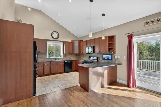 $540,000 | 3 Old Westbrookville Road, Wurtsboro, NY 12790