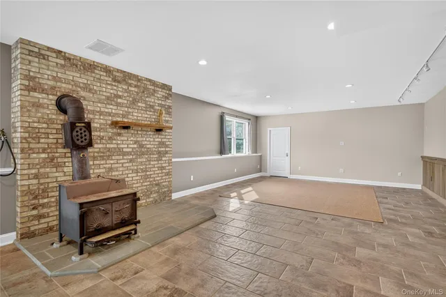 $540,000 | 3 Old Westbrookville Road, Wurtsboro, NY 12790