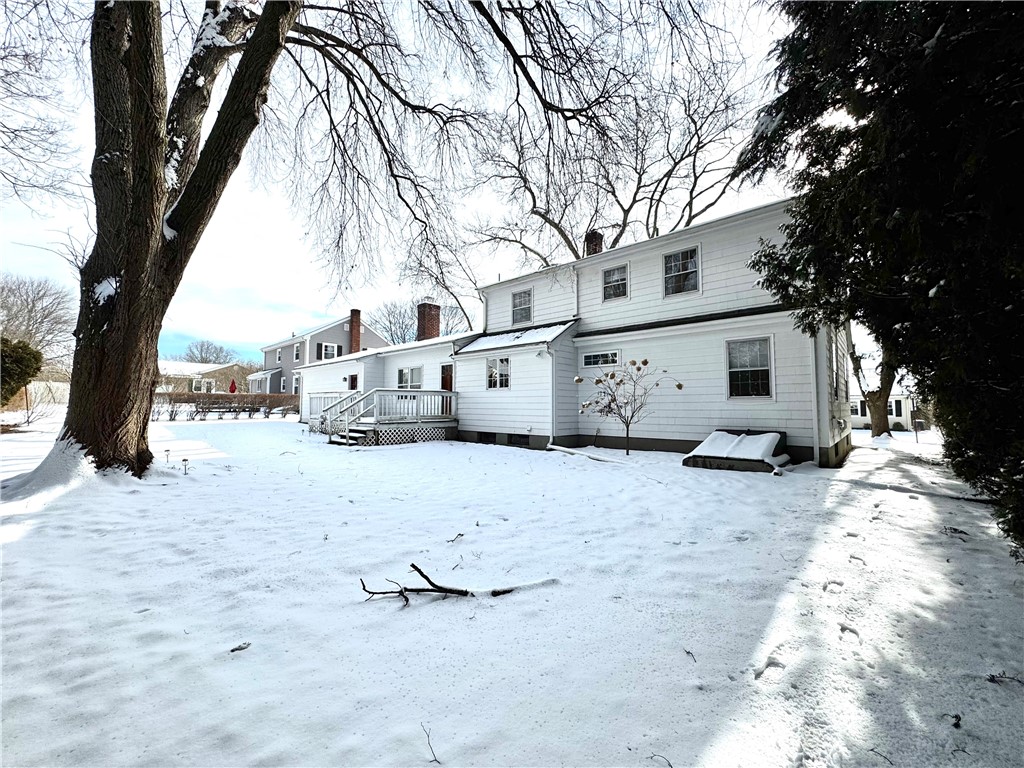 49 Scarborough Road Cumberland, RI 02864 - Photo 2 of 35