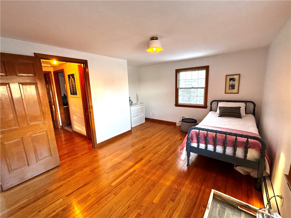49 Scarborough Road Cumberland, RI 02864 - Photo 24 of 35