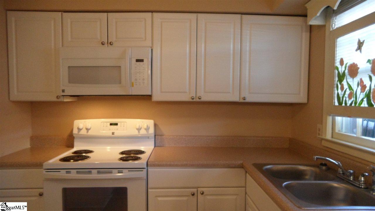 710 Hunts Bridge Road, Unit 31 Greenville, SC 29617 - Photo 16 of 36 Gallery Image 16