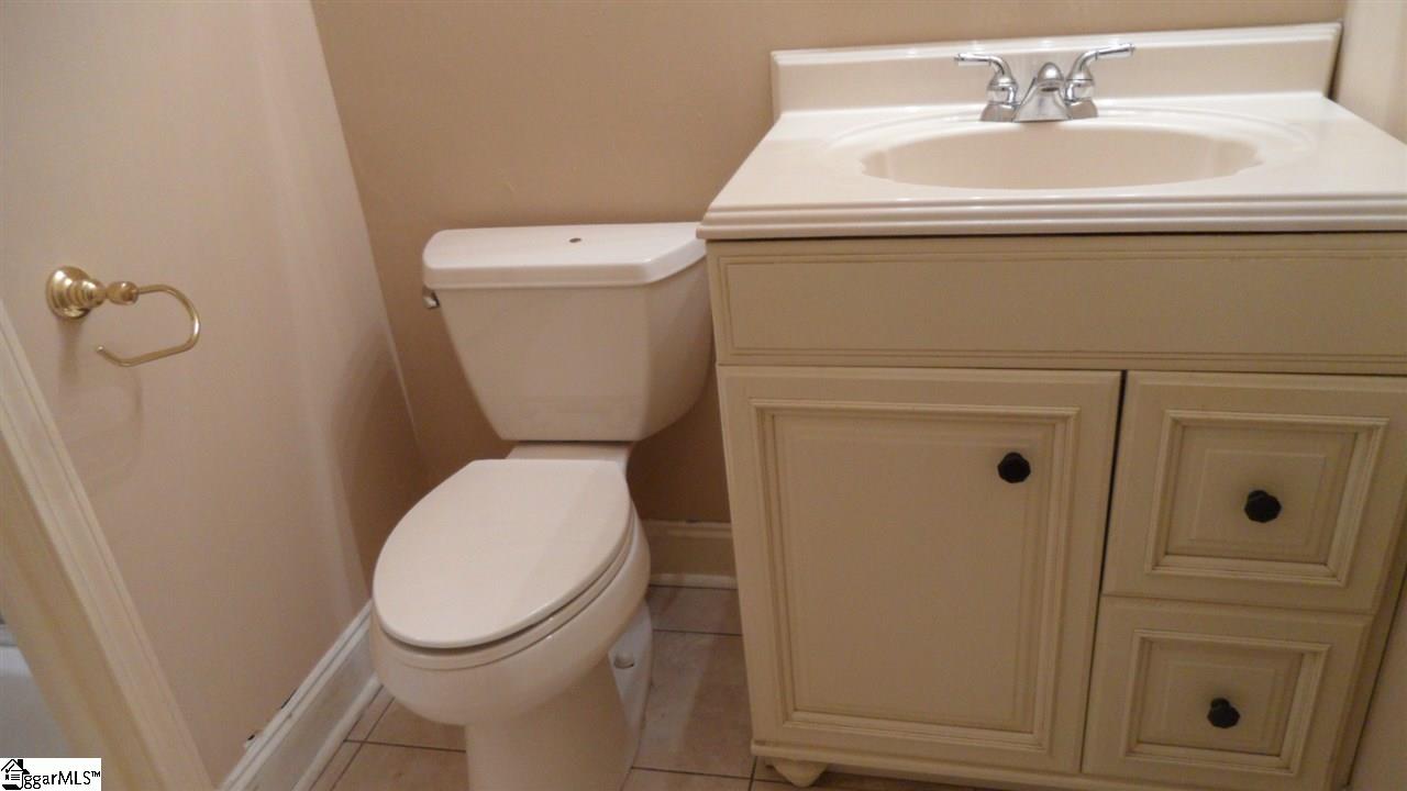 710 Hunts Bridge Road, Unit 31 Greenville, SC 29617 - Photo 30 of 36 Gallery Image 30