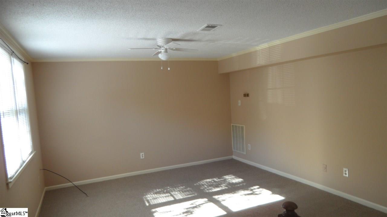 710 Hunts Bridge Road, Unit 31 Greenville, SC 29617 - Photo 5 of 36 Gallery Image 5