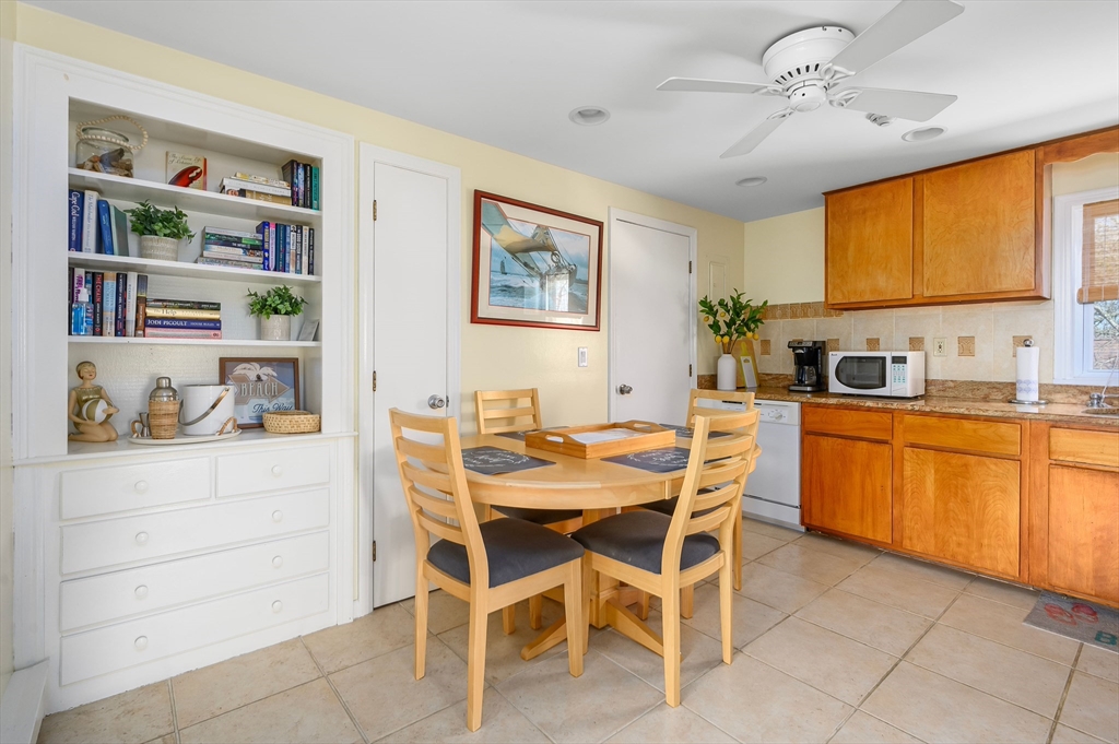 30 Union Wharf Road, Unit 6 Dennis, MA 02639 - Photo 5 of 29