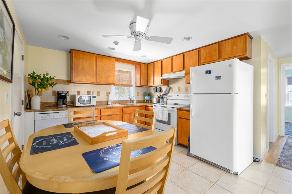 30 Union Wharf Road, Unit 6 Dennis, MA 02639 - Photo 6 of 29