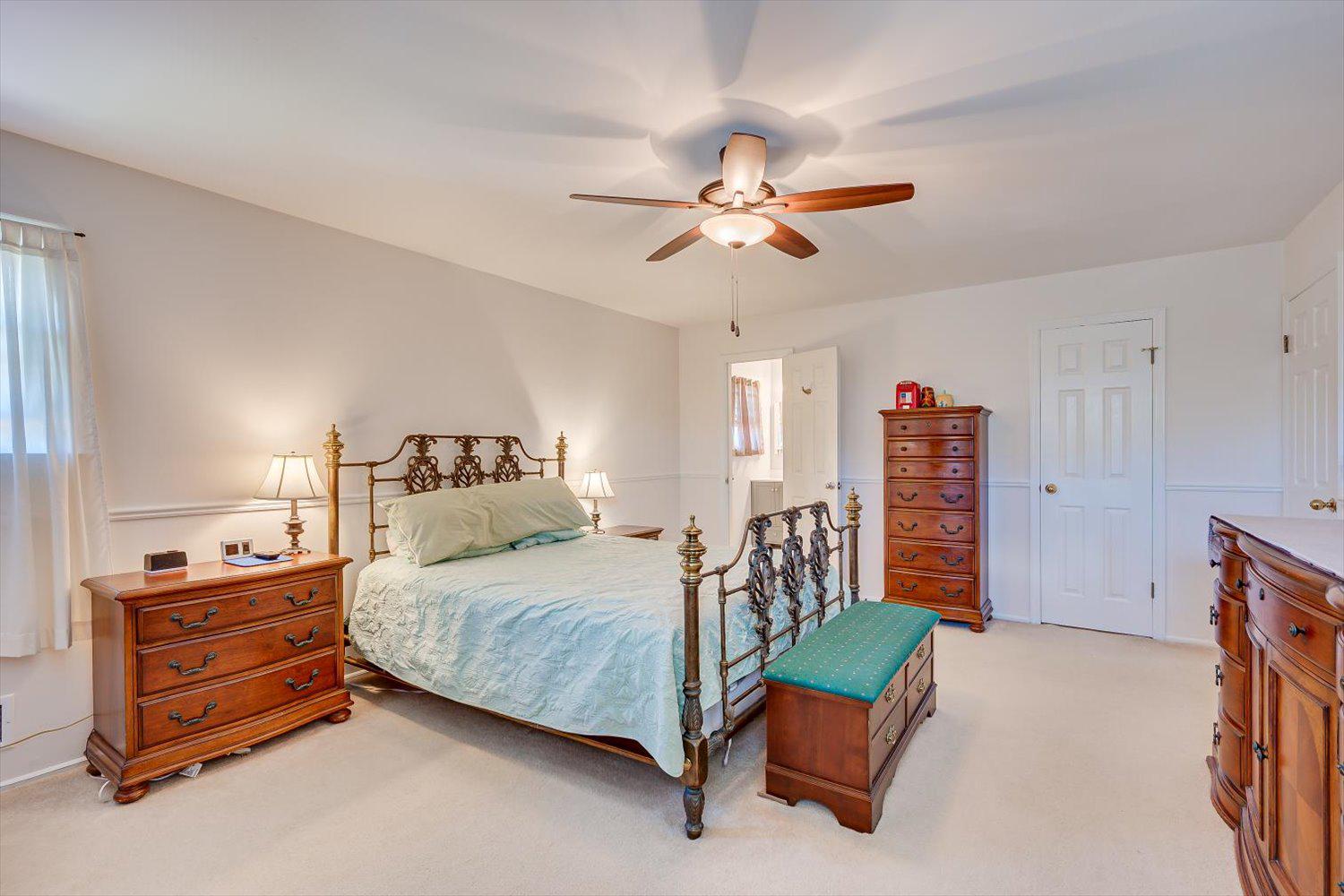 86 Albemarle Road Hamilton, NJ 08690 - Photo 26 of 49 Primary bedroom w/en suite bath
