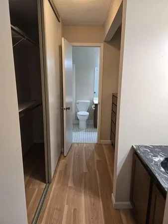 $1,400 | 135 Viking Drive East, Unit 220, Little Canada, MN 55117