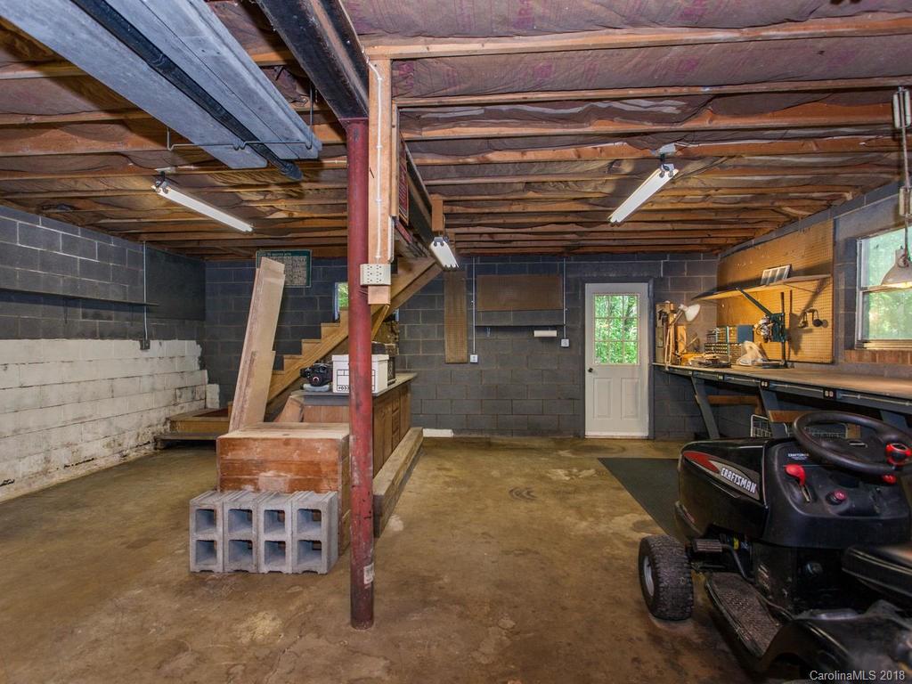 65 East Wonder Road Leicester, NC 28748 - Photo 30 of 35 Gallery Image 30