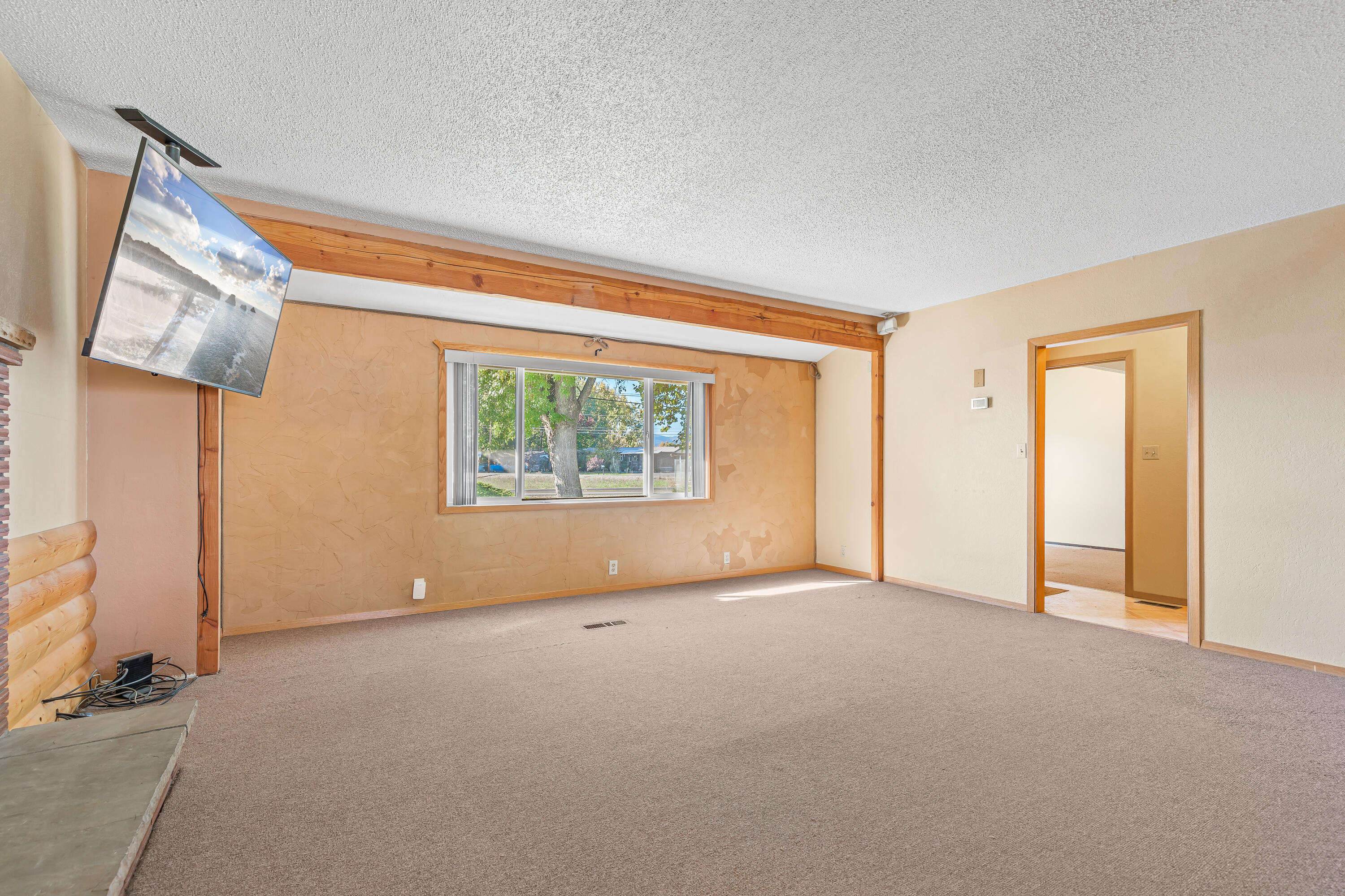 778 West Justice Road Central Point, OR 97502 - Photo 12 of 52 12