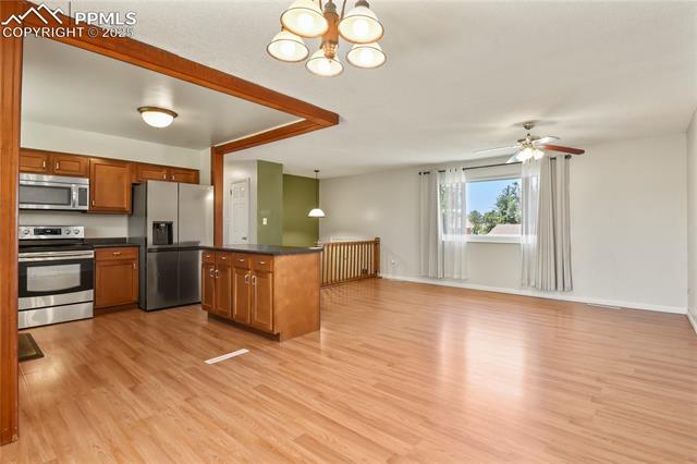 6734 Mission Road Colorado Springs, CO 80915 - Photo 7 of 39