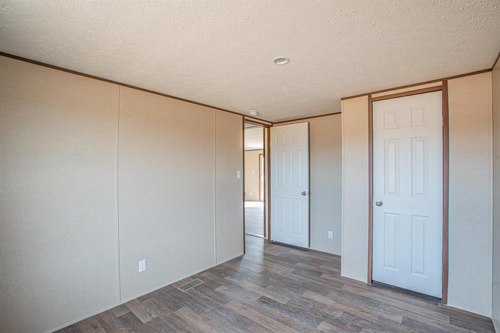 109 Draven Drive Springtown, TX 76082 - Photo 21 of 35 a view of an empty room